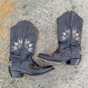 Hand Fashioned Pecos Belle Hidalgo Distressed Leat